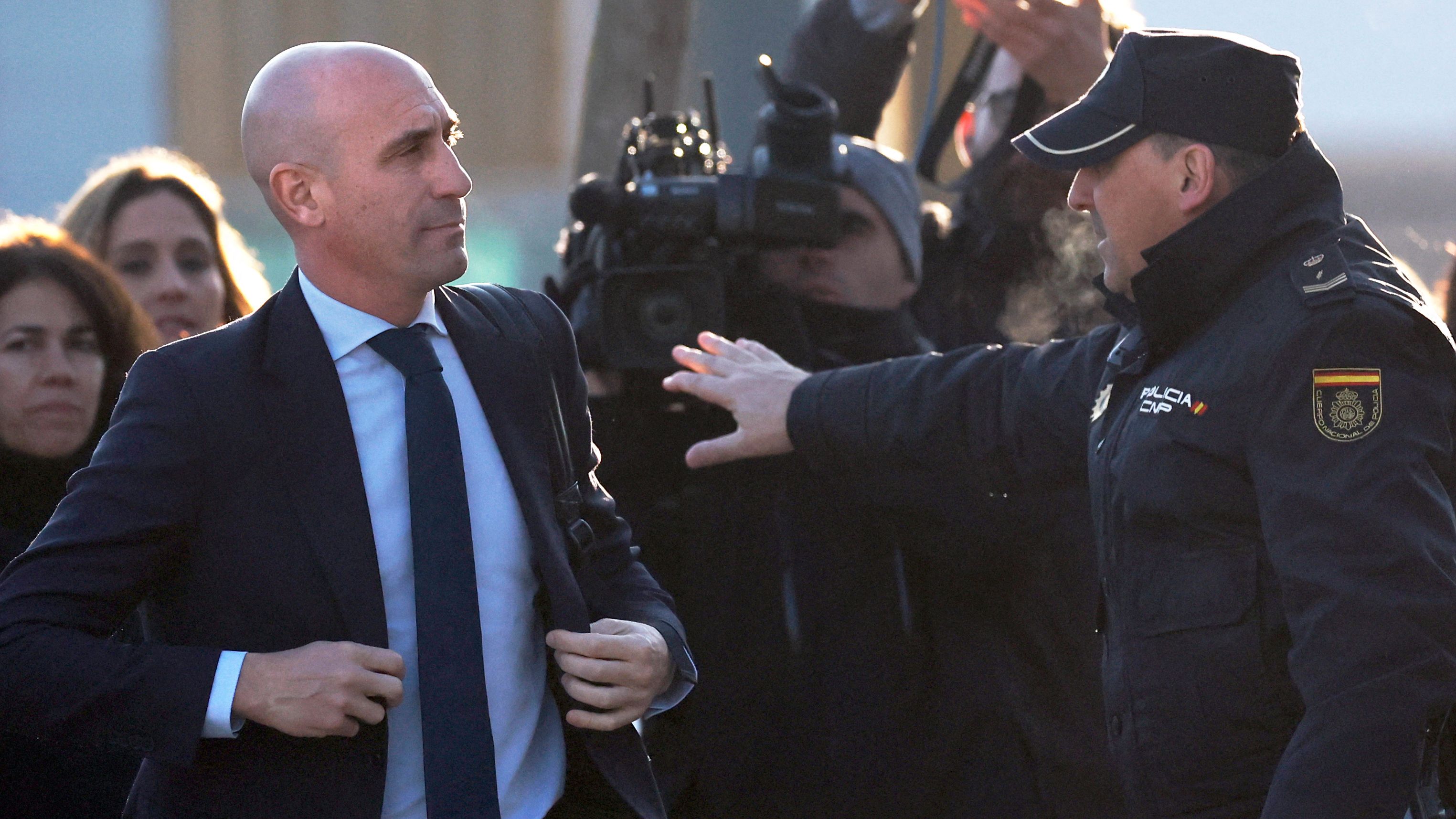 Luis Rubiales’ Uncle Reveals Confrontation Plan Involving Breadsticks Amid Family Dispute and Legal Threats