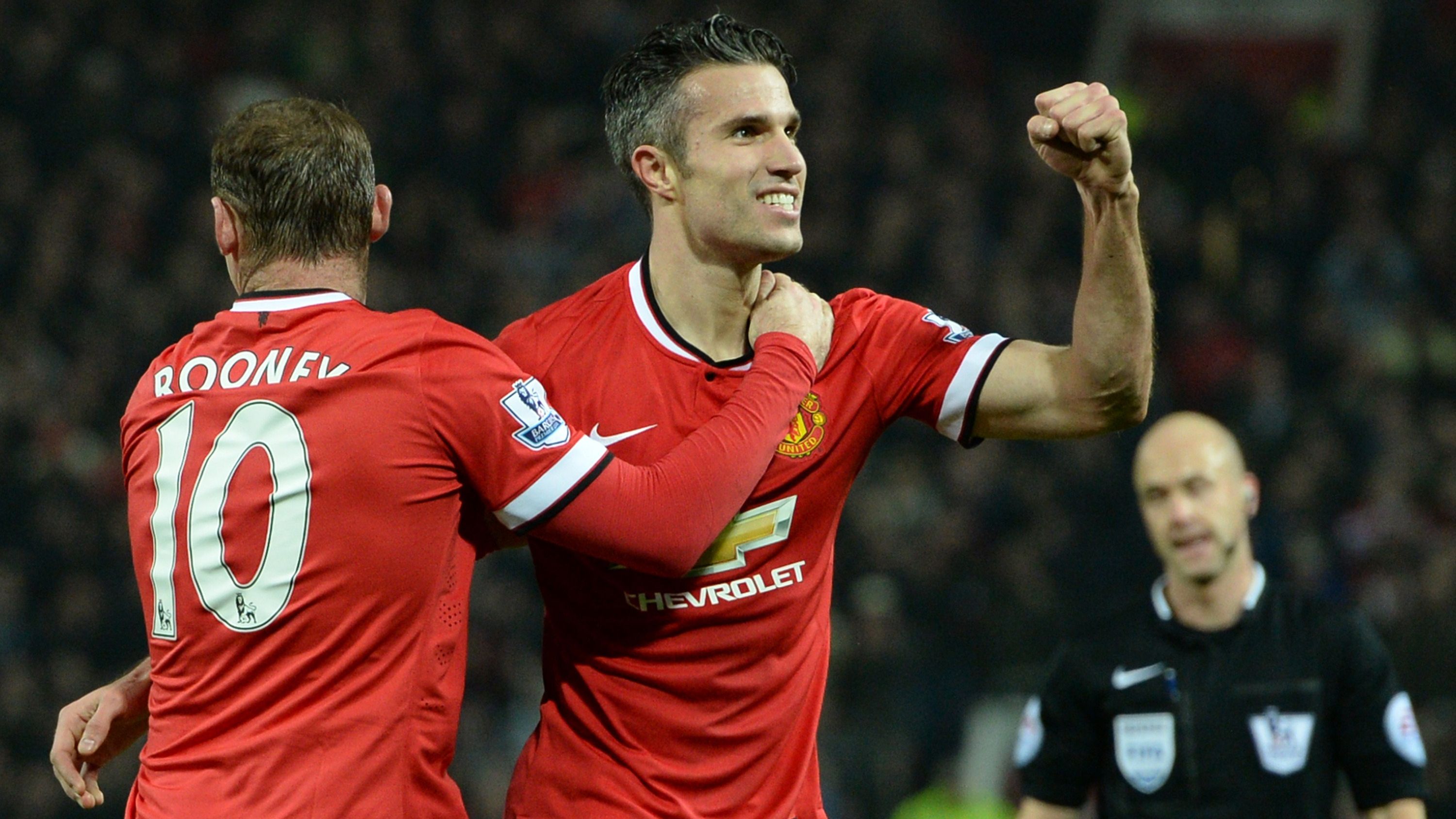 Experts Predict Harry Kane Will Reject No Offer from Manchester United, Poised to Emulate Robin van Persie’s Legendary Status