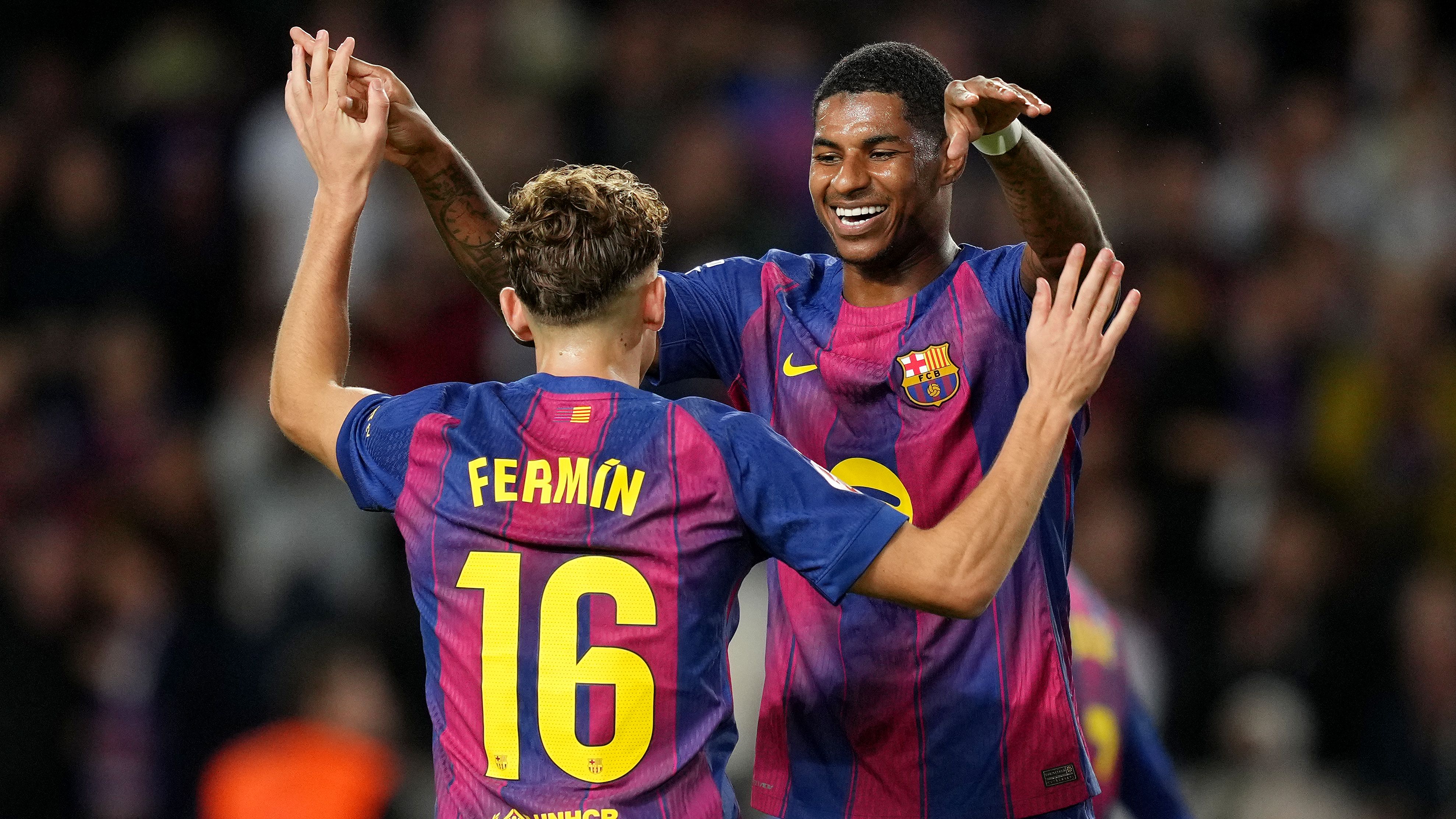Marcus Rashford Showcases Barcelona’s 2025-26 Fourth Kit, Honoring Ronaldinho’s Iconic El Clásico Victory Over Real Madrid