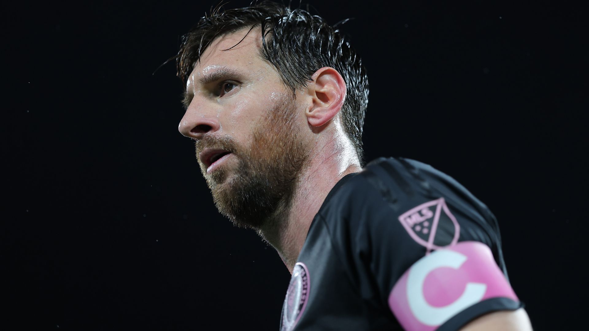 Lionel Messi Vows Comeback After Being Honored as Barcelona’s Most Beloved Player in History