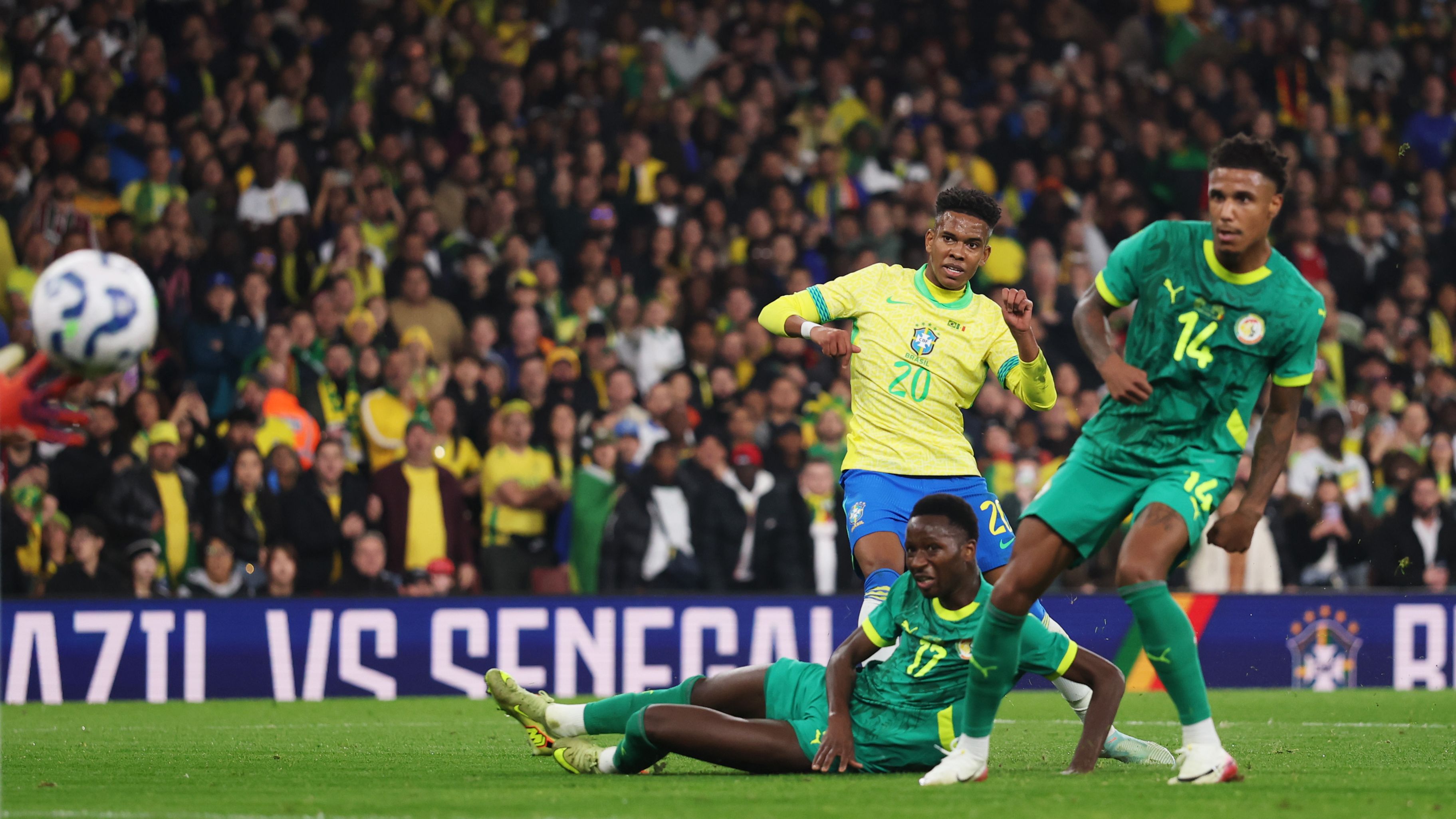 Carlo Ancelotti Praises Chelsea’s Fortune in Securing Estevao Willian After His Heroic Brazil Performance Against Senegal