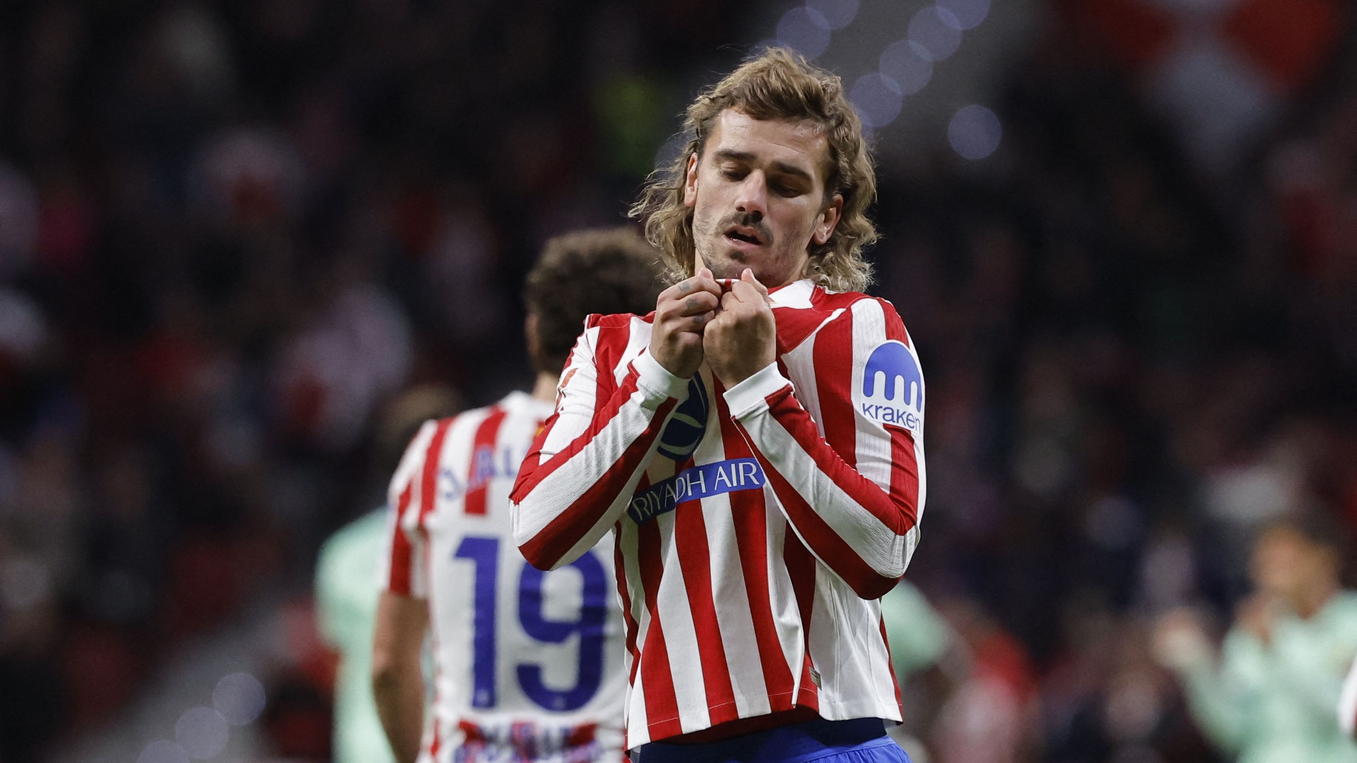Antoine Griezmann Discusses the Psychological Impact of Atletico Madrid’s La Liga and Champions League Shortfalls, Committed to Greater Success Following Contract Renewal