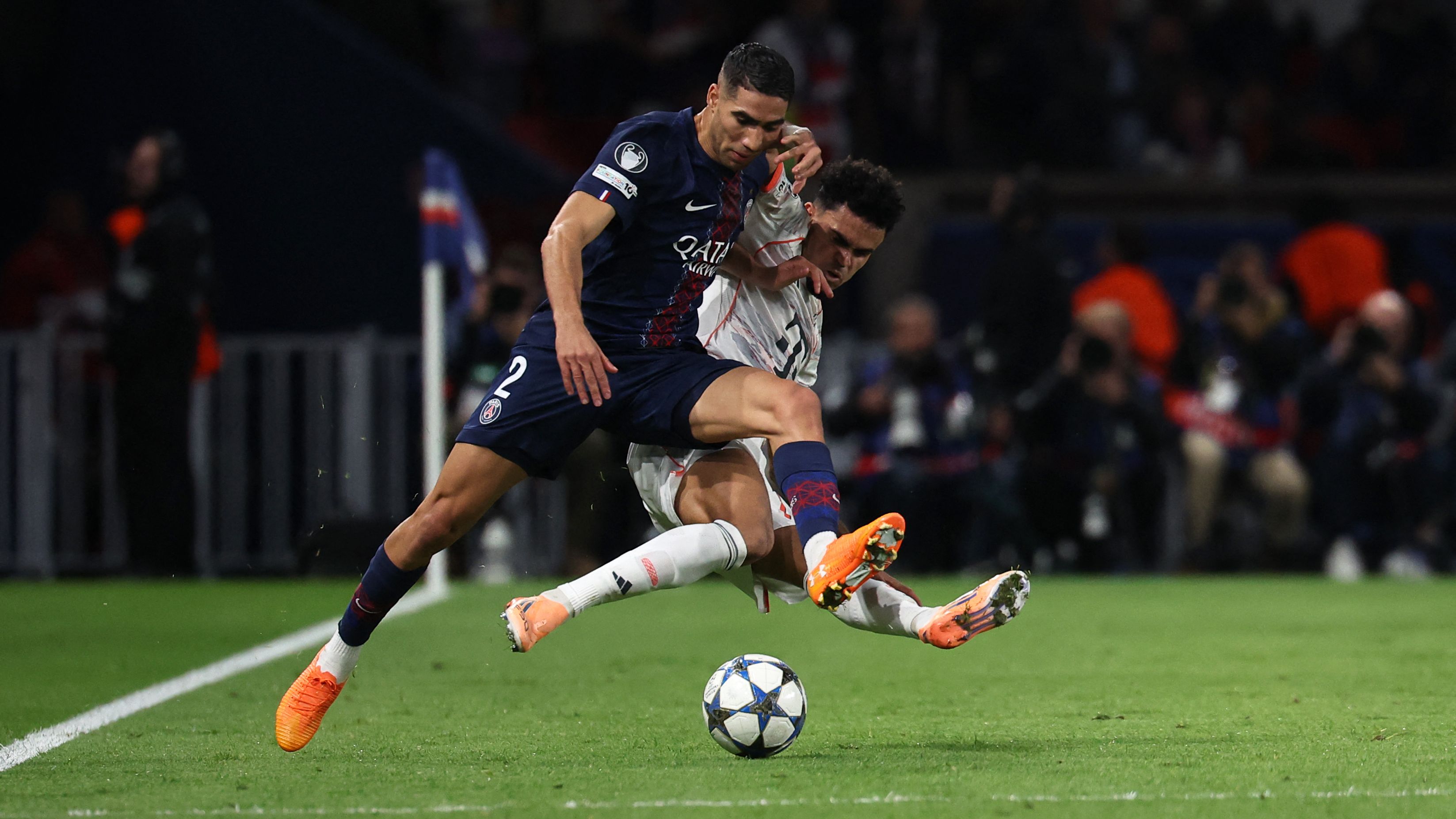 Vincent Kompany Urges Luis Díaz to Elevate His Game and Propel Bayern Munich to Bundesliga Glory Amid Champions League Absence Against Arsenal