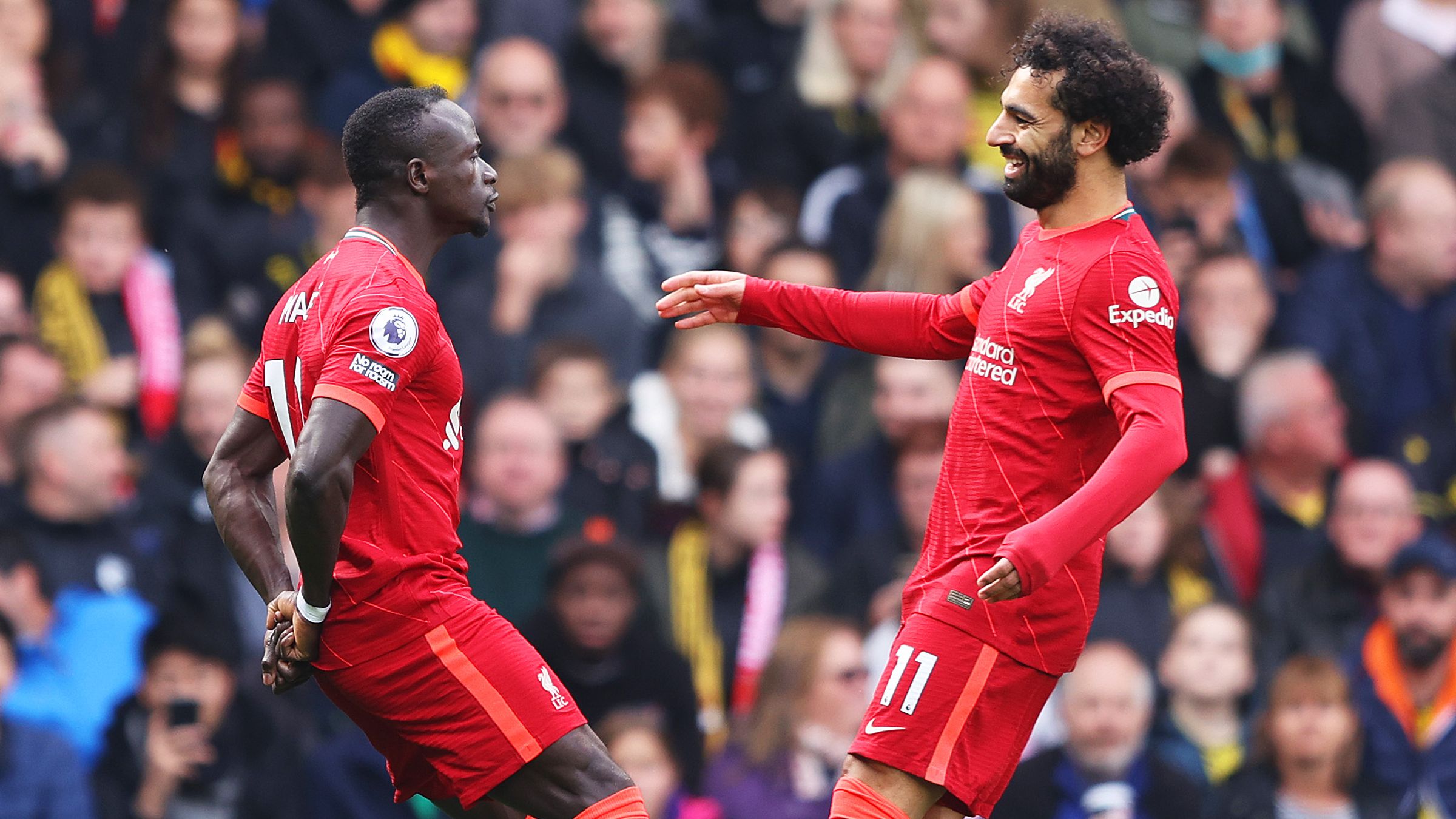 Sadio Mane Discusses the Positive Impact of His Rivalry with Mohamed Salah, Revealing Insights into Their Burnley Dispute