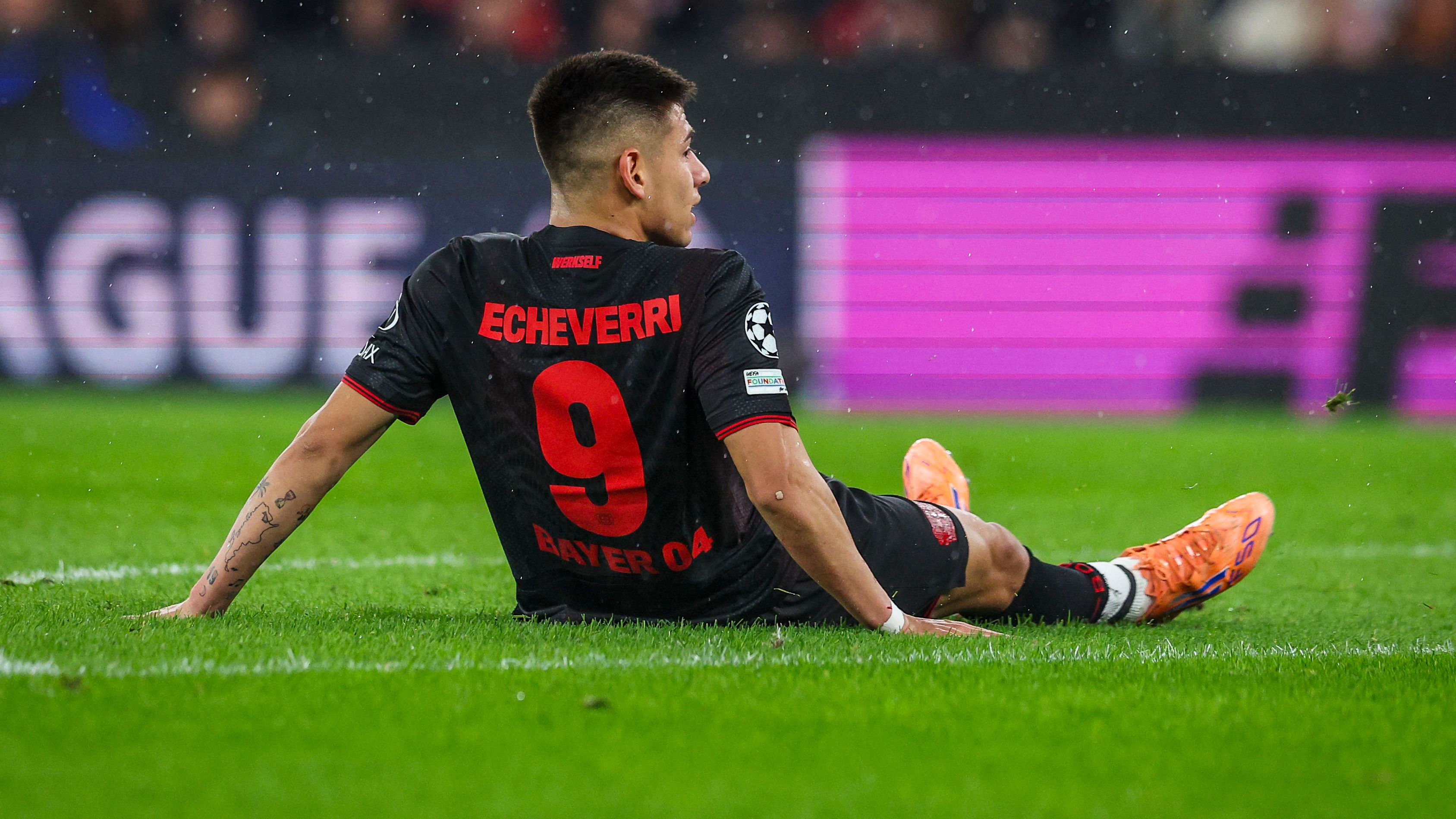 Pep Guardiola Defers to Agent on Claudio Echeverri’s Potential Return Amid Struggles at Bayer Leverkusen