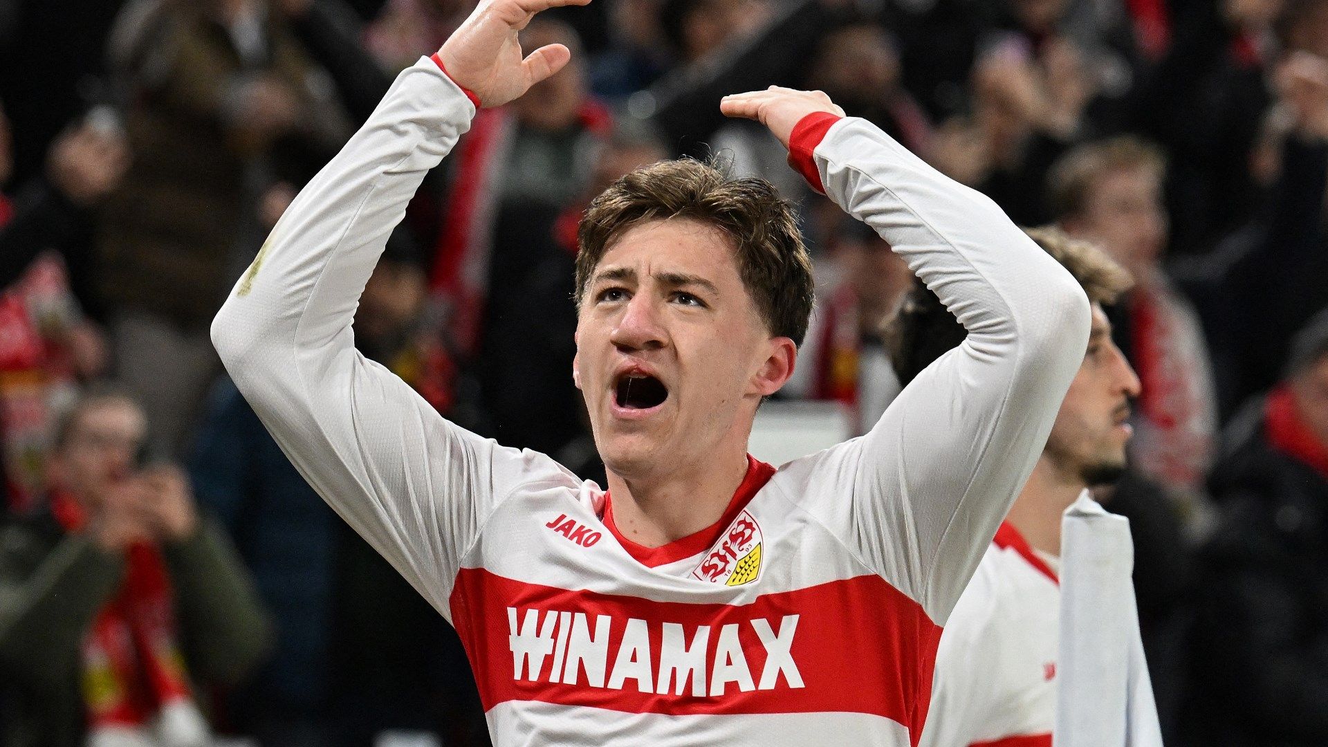 Stuttgart Anticipates Transfer Bids for Exceptional Player Targeted by Manchester United and Real Madrid