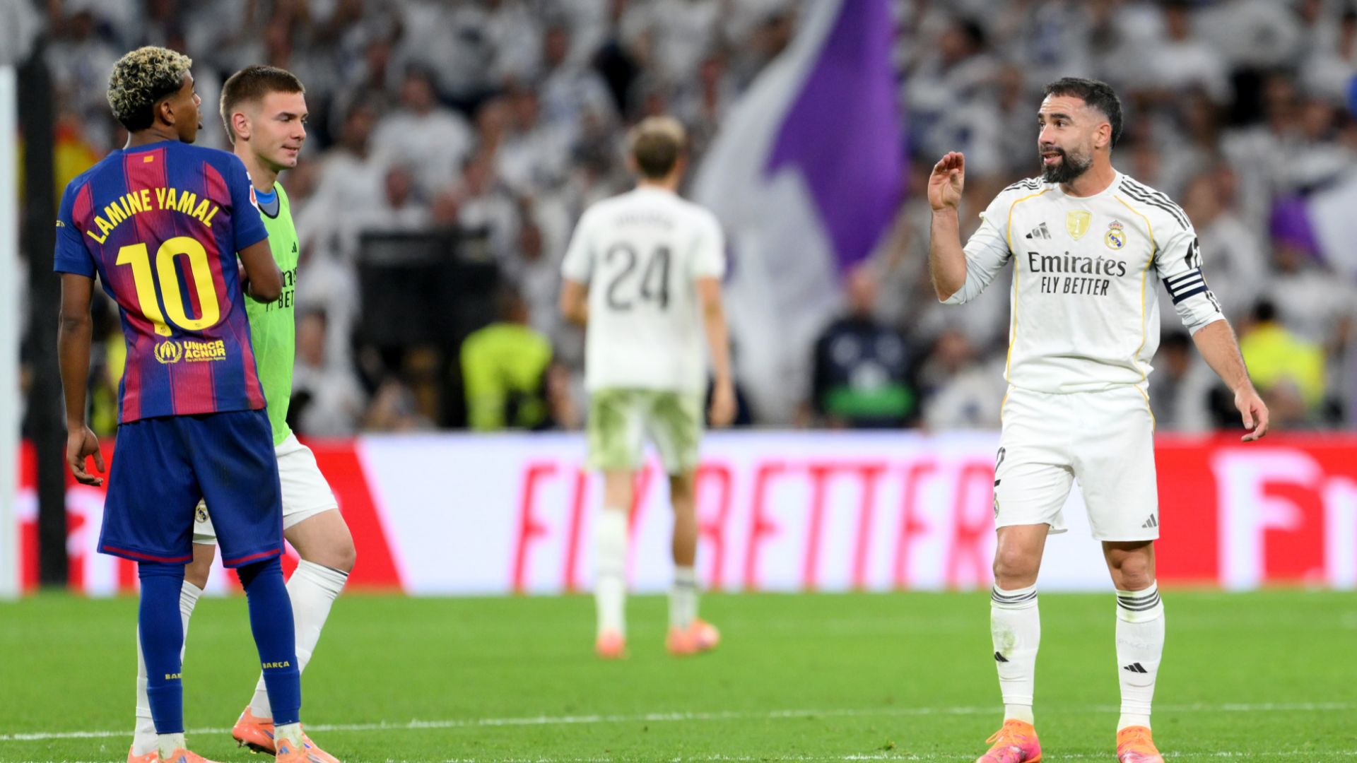 Spain Manager Confirms No Issues Between Lamine Yamal and Dani Carvajal After El Clásico Incident, Denying Disrespect Toward Real Madrid Captain