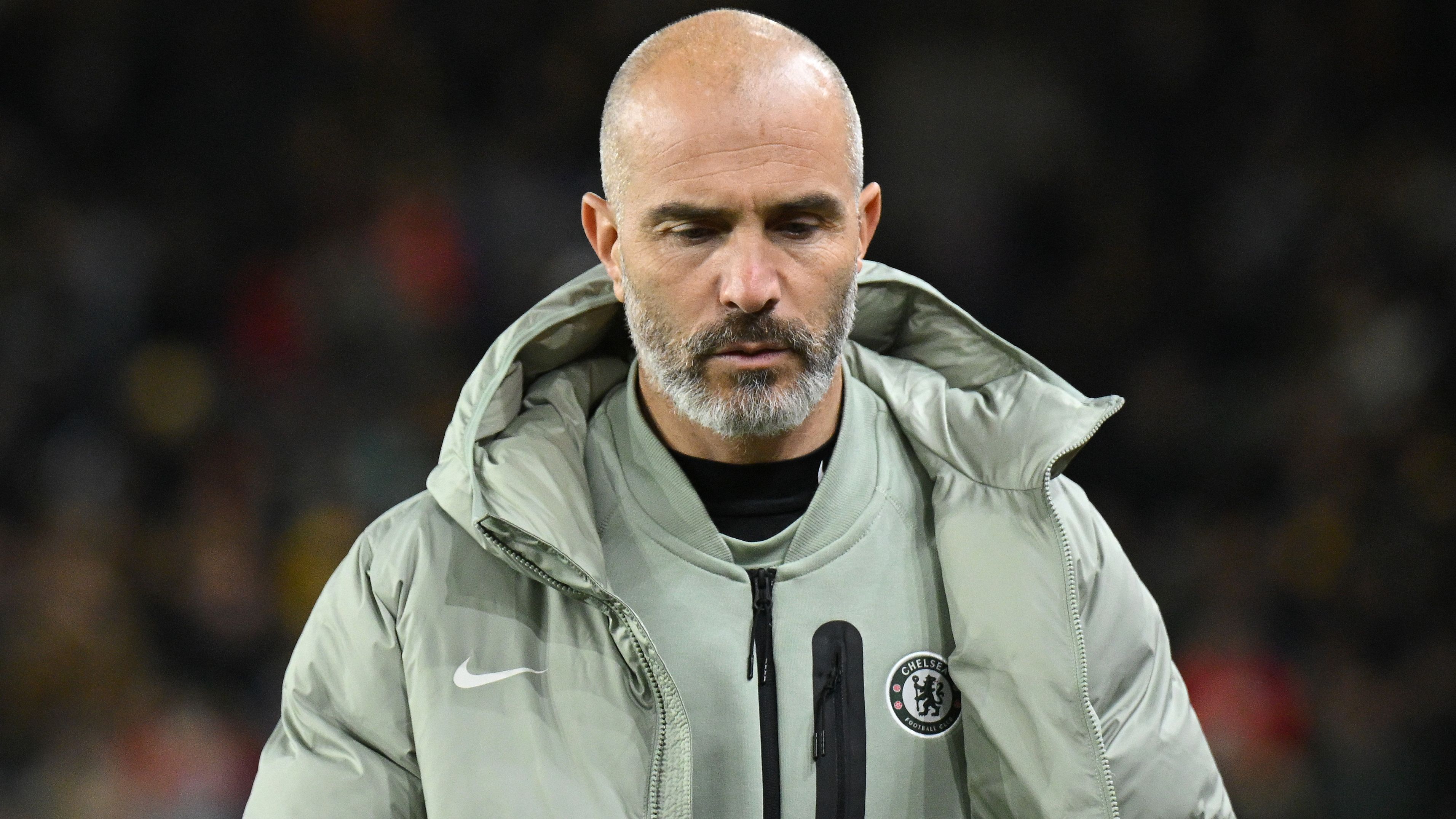 Chelsea Reaffirms Confidence in Enzo Maresca Amid Squad Policy Controversy