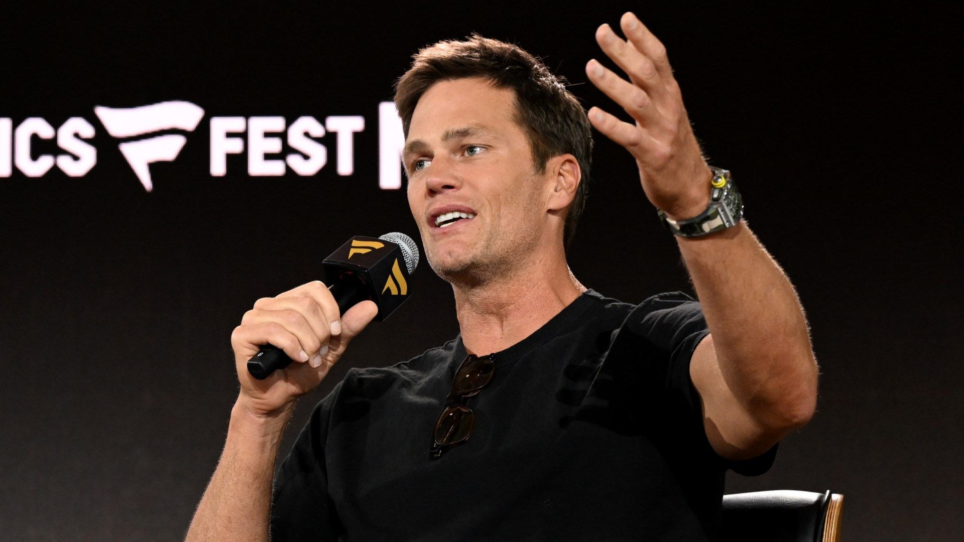 Tom Brady, Minority Owner of Birmingham City, Alleges His Dog Junie is a Clone of a Deceased Family Pet