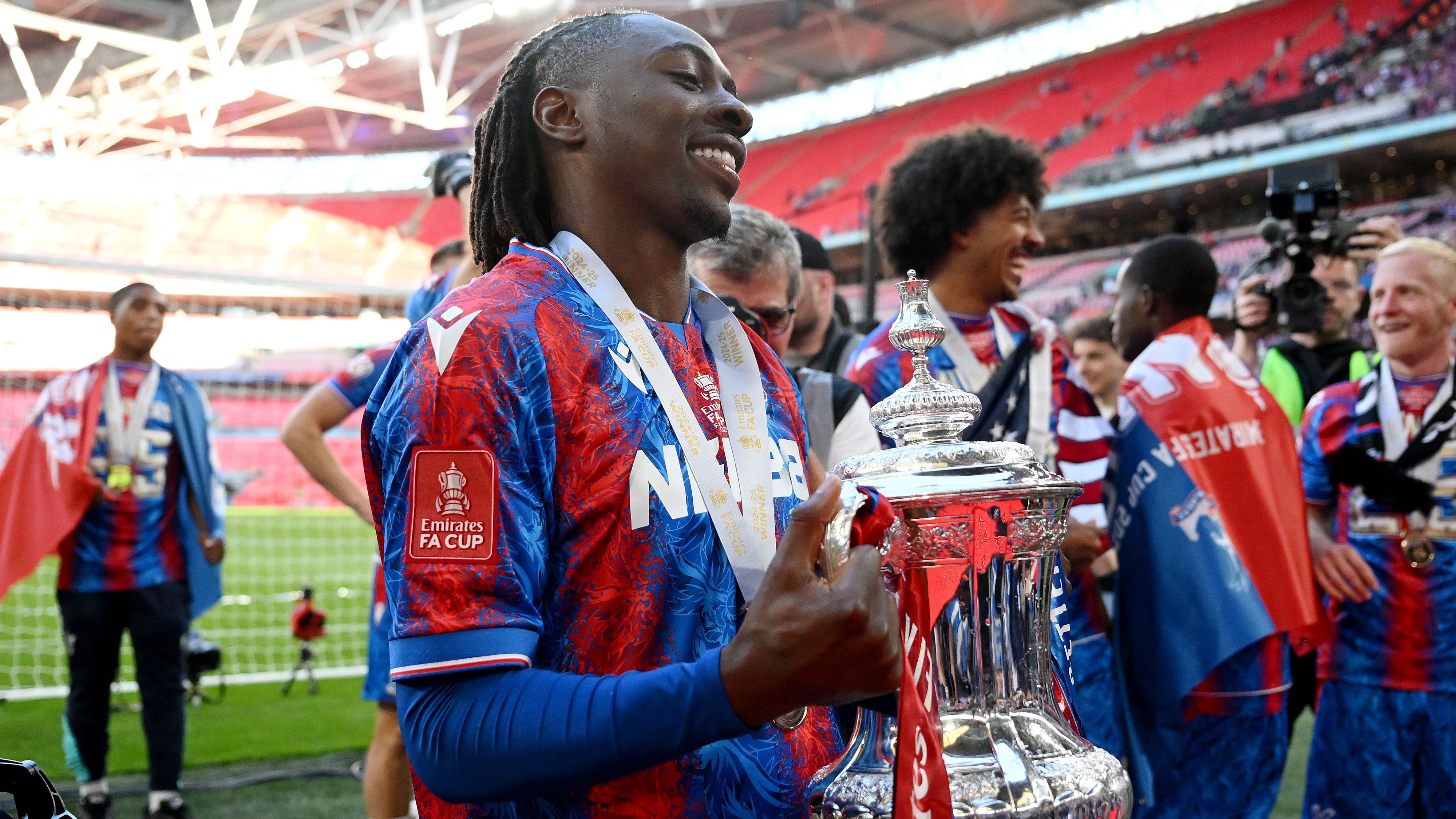 Crystal Palace Issued Substantial Fine for Fans’ Derogatory Banner Targeting Nottingham Forest Owner Evangelos Marinakis