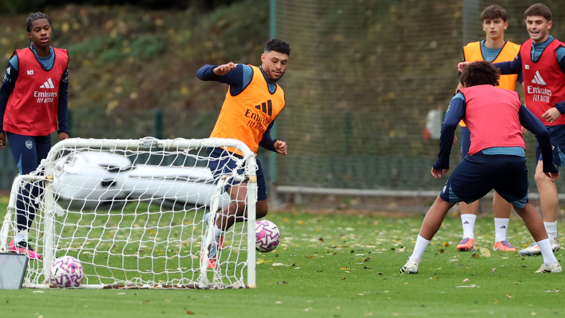 Mikel Arteta Praises Alex Oxlade-Chamberlain’s Exceptional Character Amid Arsenal Training Return Following Besiktas Contract Termination