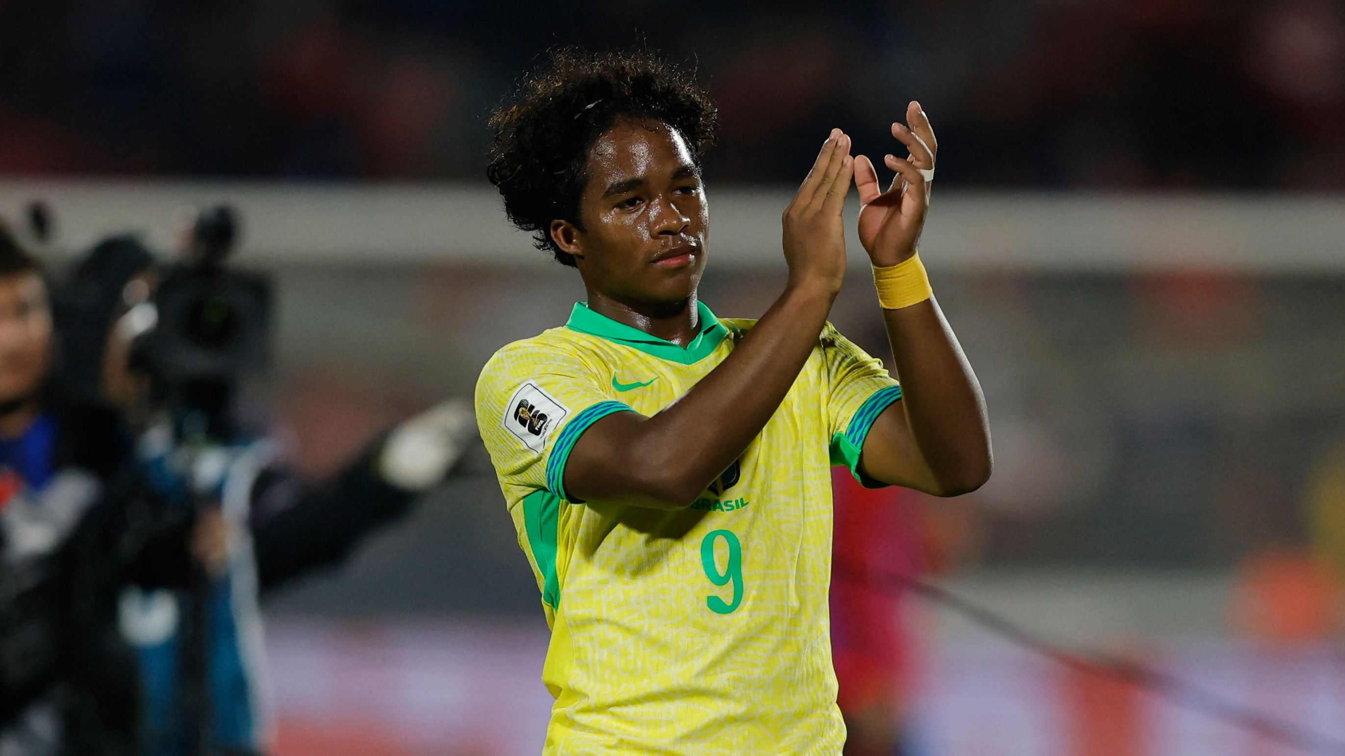 Endrick Advised to Consider His Options as Ancelotti Suggests January Transfer for 2026 World Cup Spot