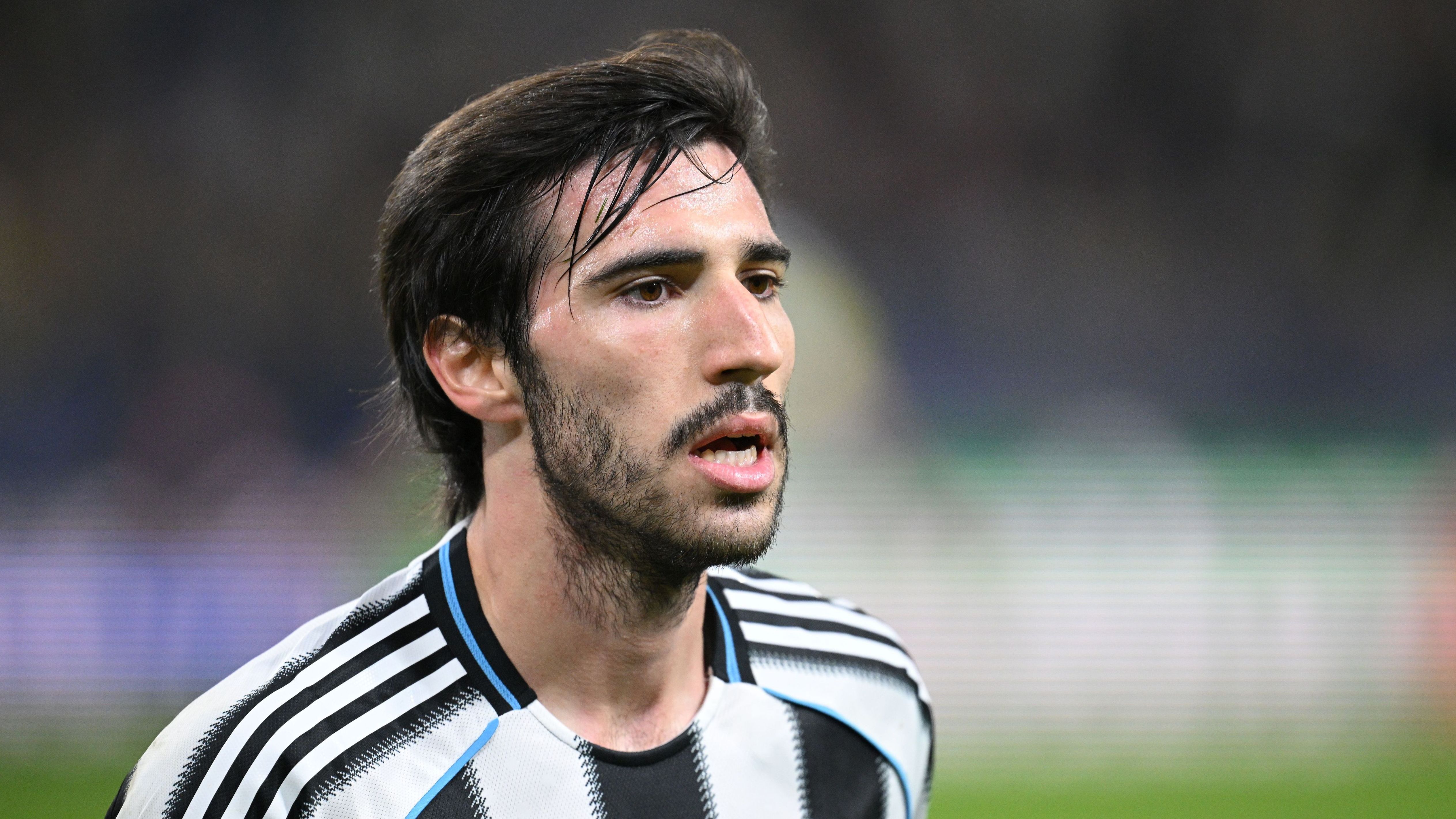 Sandro Tonali Tipped for Potential Return to AC Milan from Newcastle