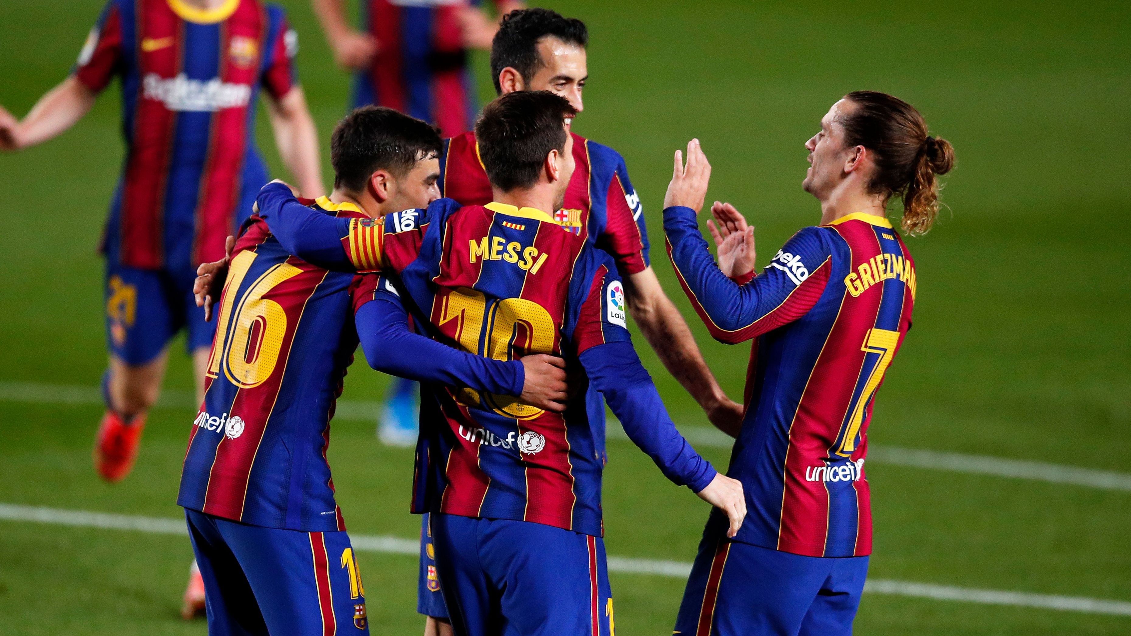 Pedri Reflects on Messi and Busquets’ Influence on Off-Field Conduct During Barcelona Ascendancy, Aiming to Mentor the Next Generation