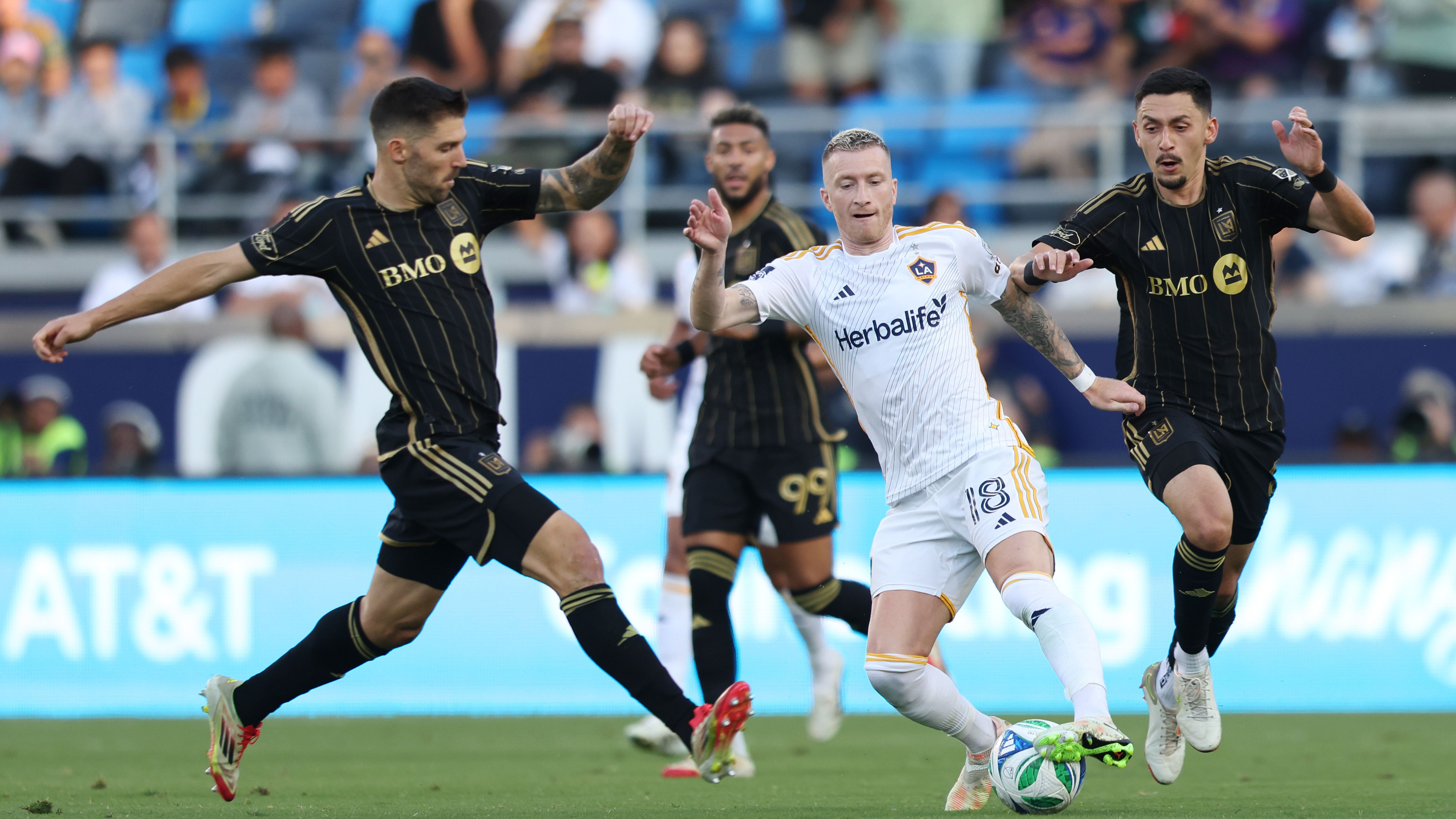 Borussia Dortmund Icon Marco Reus: An Ideal Fit for LA Galaxy as Agent Confirms Contract Extension Discussions