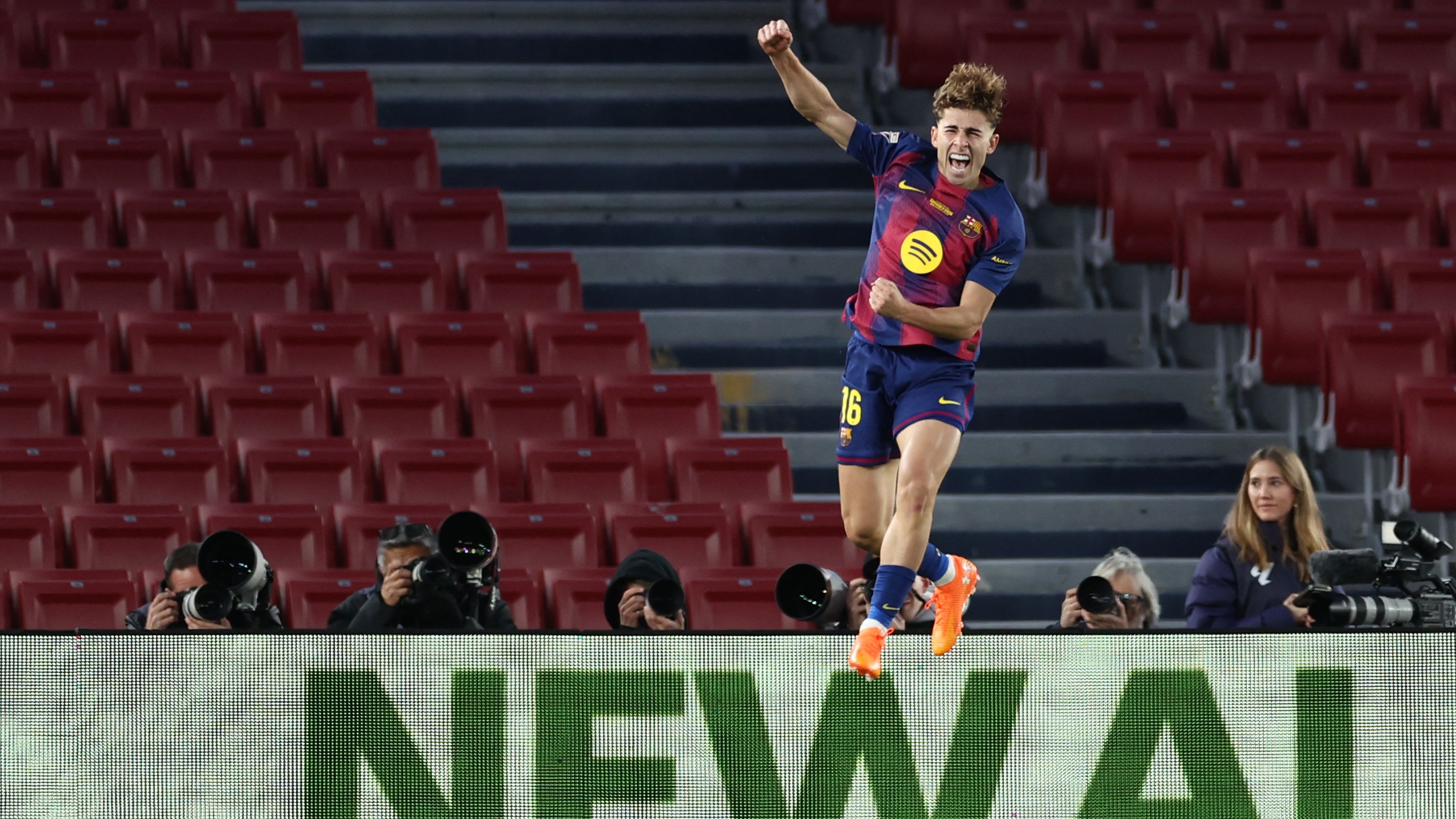 Barcelona Player Ratings vs. Athletic Club: Lewandowski’s Return Goal and Torres’ Brace Lead to Comfortable Win on Camp Nou Homecoming