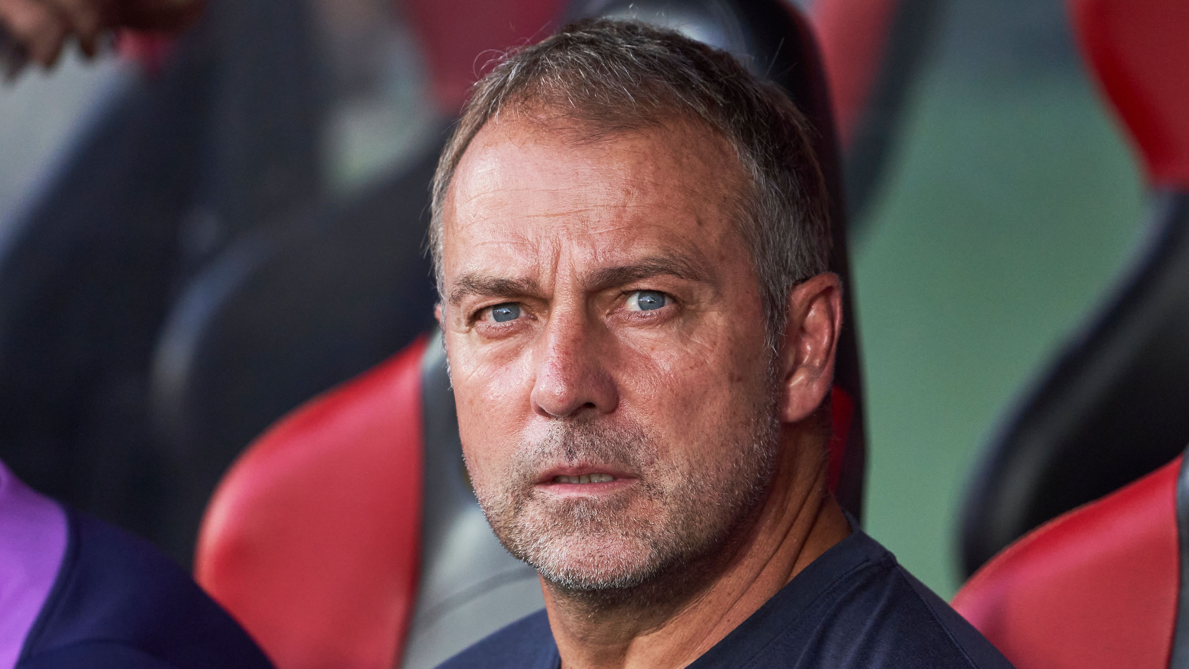 Hansi Flick Outlines Transfer Requirements for Barcelona, Targeting Three Key Positions for Reinforcement