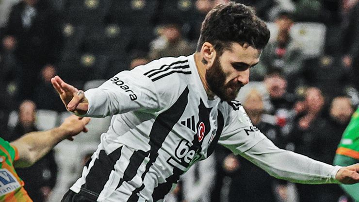 Rafa Silva Denies Financial Dispute in Besiktas Conflict Amid FIFA Intervention Threat